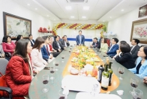 Lãnh đạo Tập Đoàn gặp mặt và chúc tết Tổng Công ty